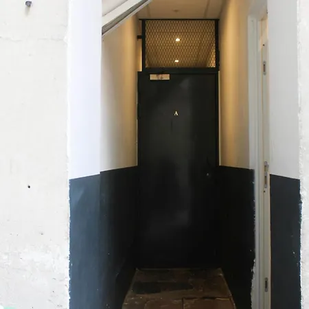 Apartment 15m - 3p - Gare De L'est Paris